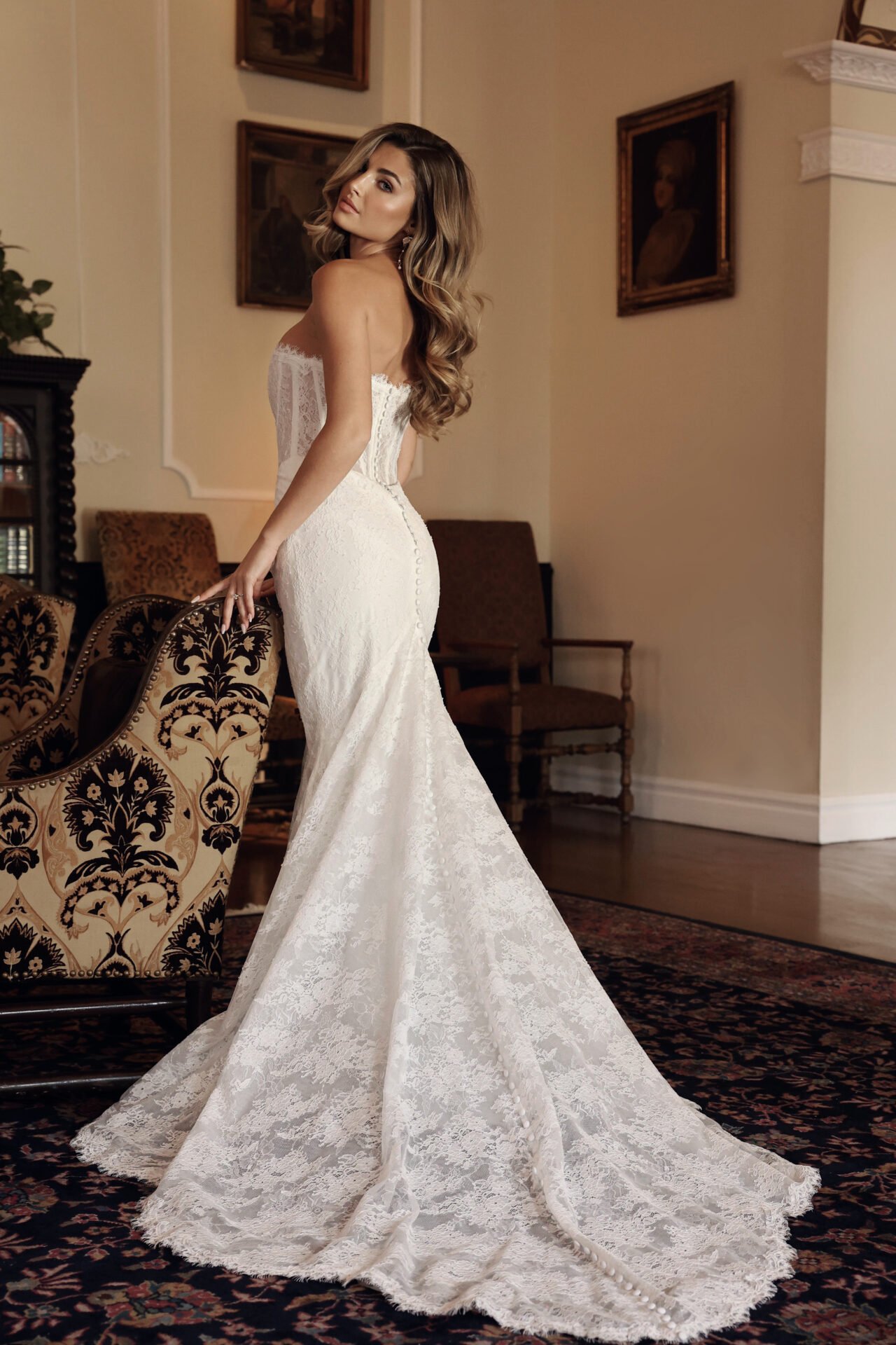D4287-M25-INF-ESS-04-1280x1920.jpg