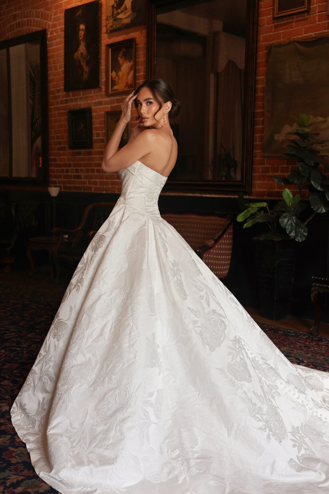 D4304-M25-INF-ESS-10-1280x1920.jpg