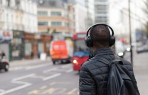 Over-Ear Noise Cancelling Headphone