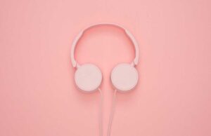 Best Pink IN-ear Earbuds under 100$