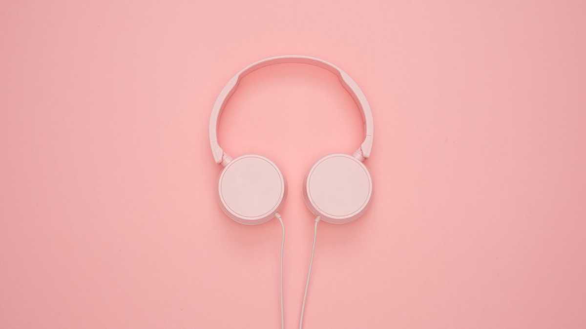 Best Pink IN-ear Earbuds under 100$